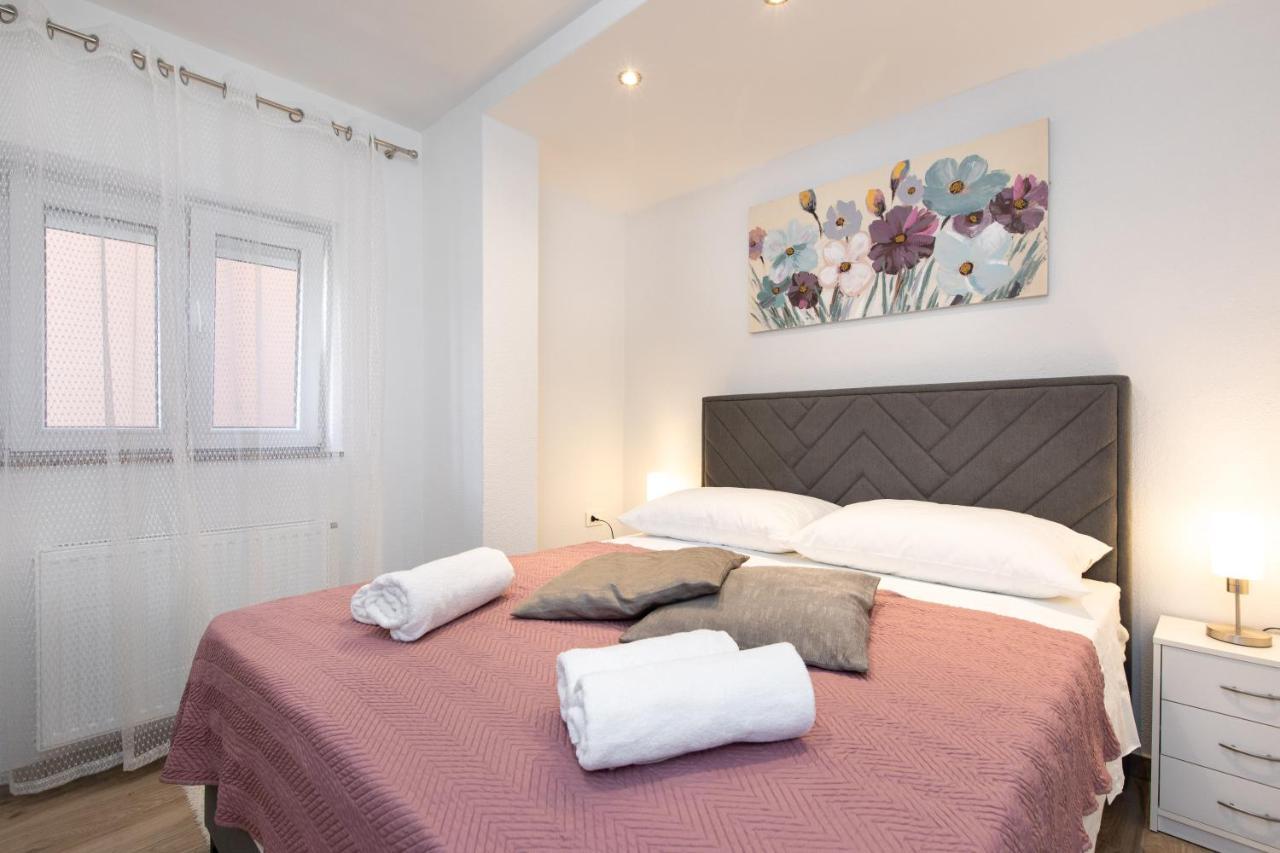 Apartman Ruza Krk Town Eksteriør bilde