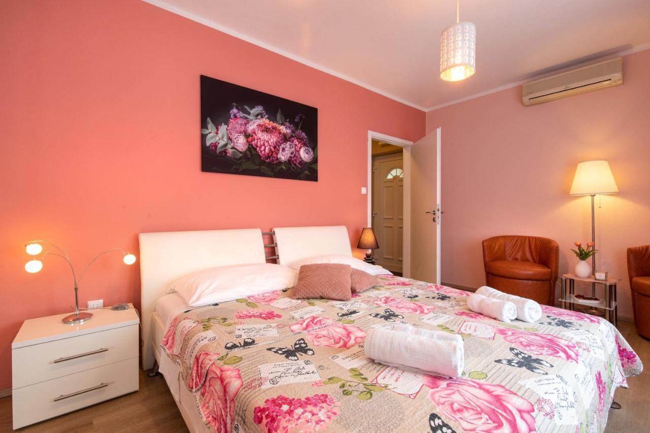 Apartman Ruza Krk Town Eksteriør bilde